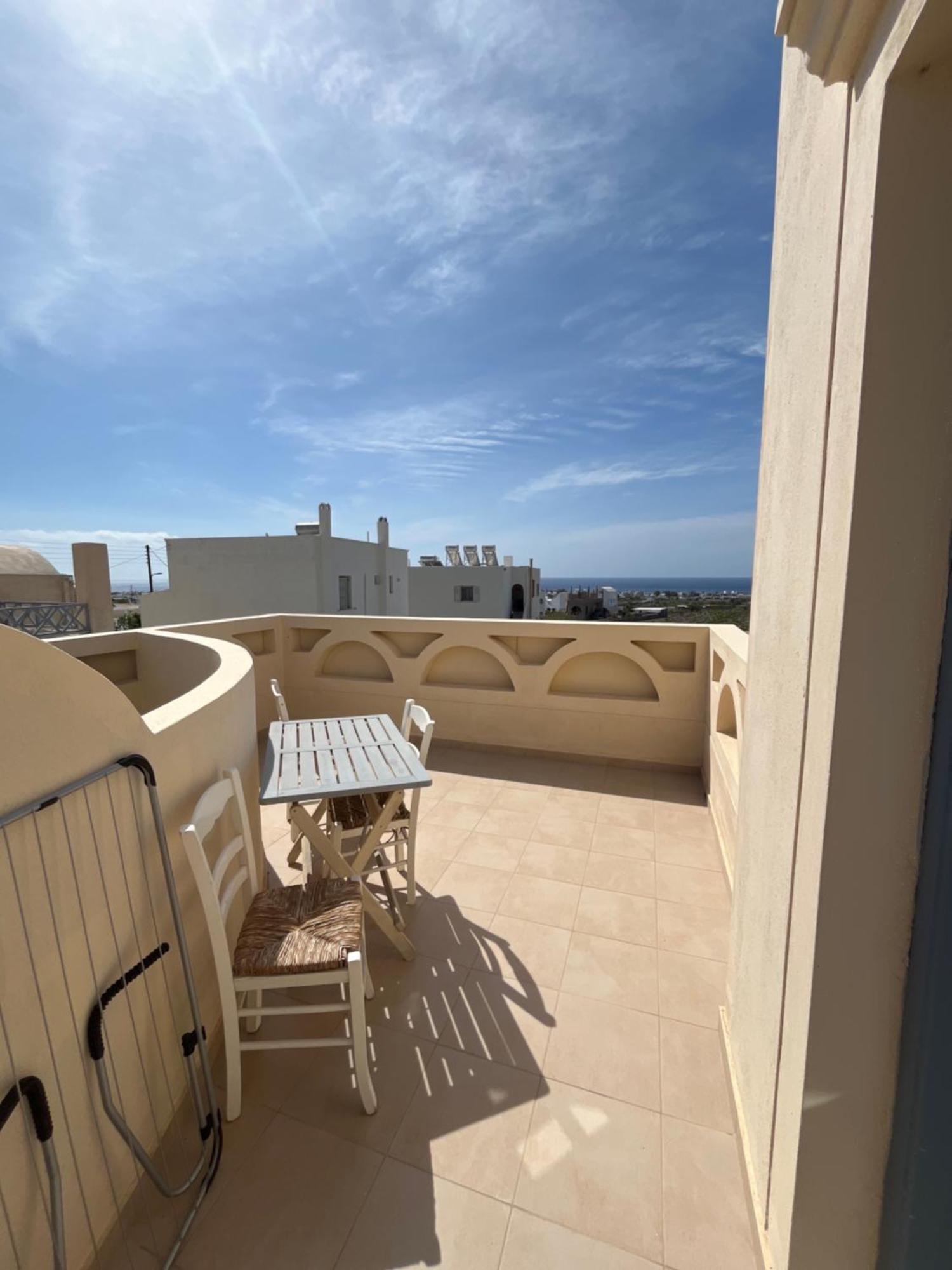 Leon Lux Apartments Perivolos  Exterior foto