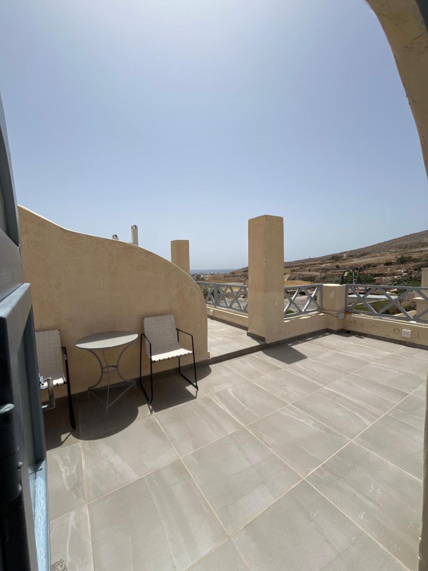 Leon Lux Apartments Perivolos  Exterior foto